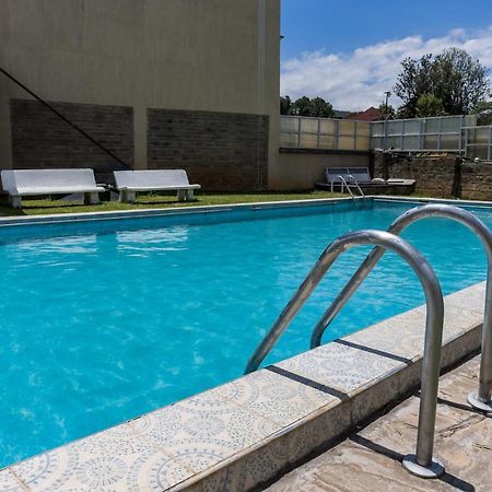 Serenity Stays Nakuru Kültér fotó
